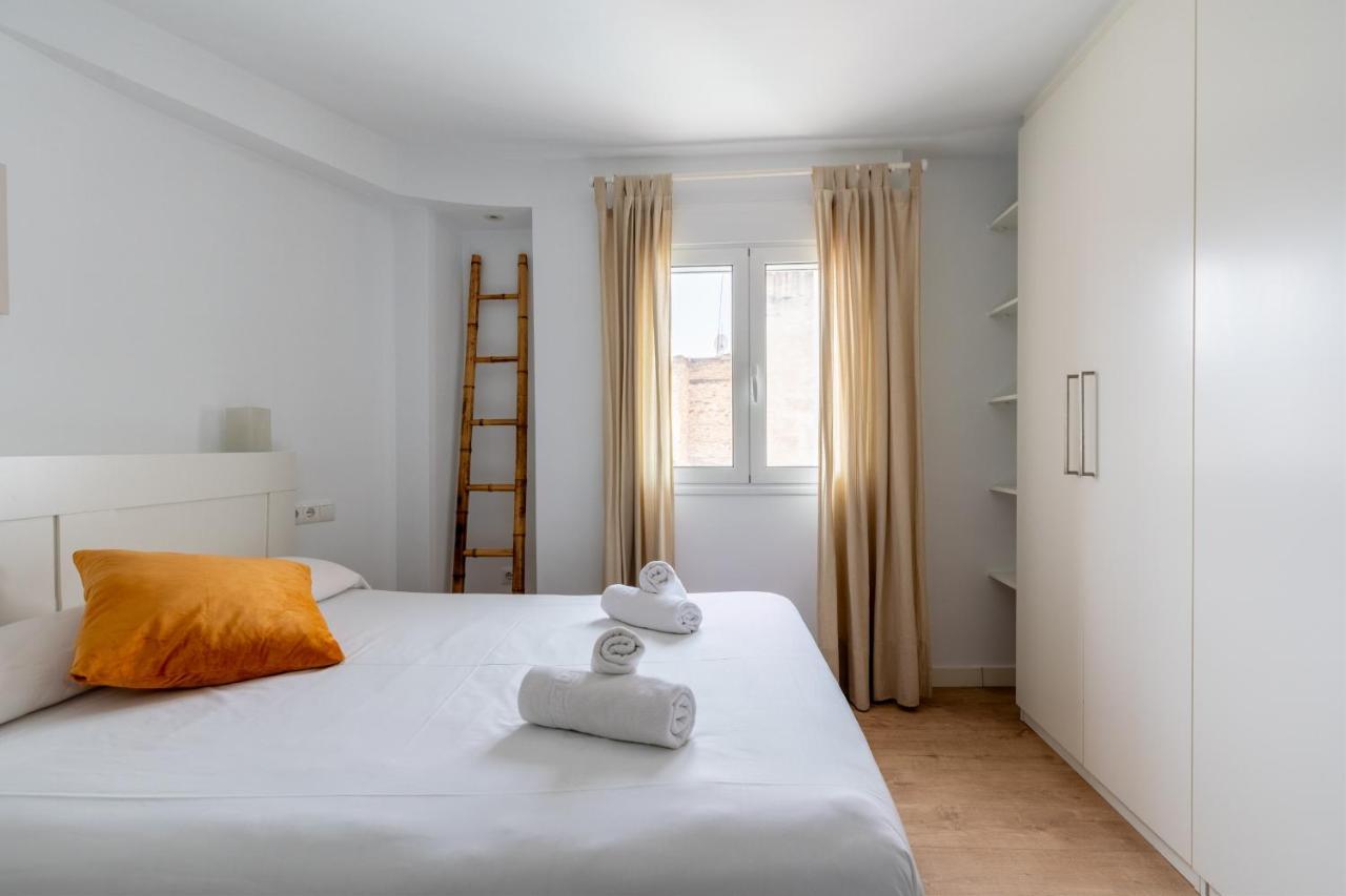 Bustos Tavera Olehousing Seville Ngoại thất bức ảnh
